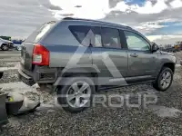 2012 Jeep COMPASS photo