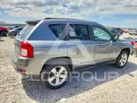 2012 Jeep COMPASS photo