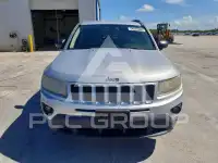 2012 Jeep COMPASS photo