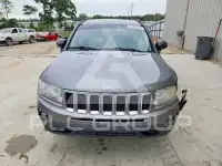 2012 Jeep COMPASS photo