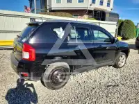 2012 Jeep COMPASS photo