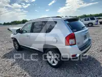 2012 Jeep COMPASS фото