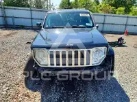 2012 Jeep LIBERTY photo