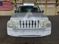 2012 Jeep LIBERTY фото