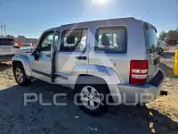 2012 Jeep LIBERTY фото