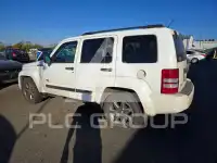 2012 Jeep LIBERTY фото
