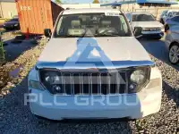 2012 Jeep LIBERTY photo