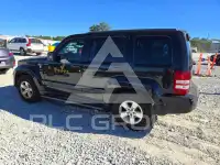 2012 Jeep LIBERTY фото