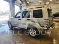 2012 Jeep LIBERTY фото