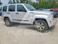 2012 Jeep LIBERTY фото