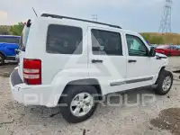 2012 Jeep LIBERTY photo
