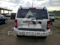 2012 Jeep LIBERTY фото