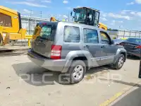 2012 Jeep LIBERTY фото