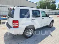 2012 Jeep LIBERTY фото