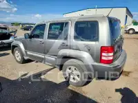 2012 Jeep LIBERTY фото