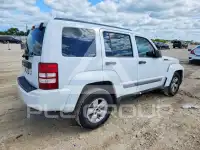 2012 Jeep LIBERTY фото