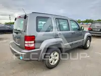 2012 Jeep LIBERTY фото