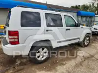 2012 Jeep LIBERTY фото