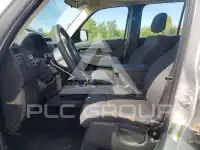 2012 Jeep LIBERTY фото