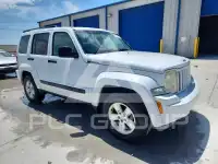 2012 Jeep LIBERTY фото