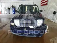 2012 Jeep LIBERTY фото
