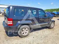 2012 Jeep LIBERTY фото