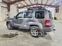 2012 Jeep LIBERTY фото