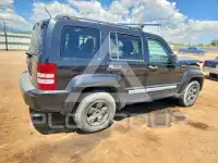 2012 Jeep LIBERTY фото