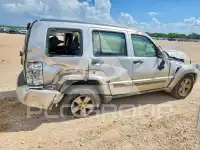 2012 Jeep LIBERTY фото