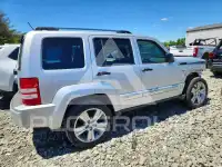 2012 Jeep LIBERTY фото