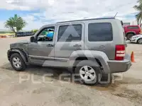 2012 Jeep LIBERTY фото
