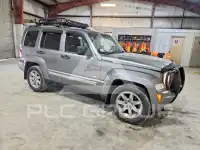 2012 Jeep LIBERTY фото