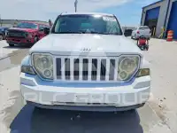 2012 Jeep LIBERTY фото