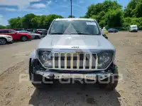 2012 Jeep LIBERTY photo