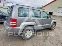 2012 Jeep LIBERTY фото