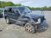 2012 Jeep LIBERTY photo
