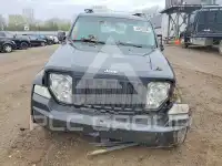 2012 Jeep LIBERTY фото
