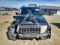 2012 Jeep LIBERTY фото