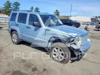 2012 Jeep LIBERTY фото