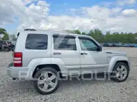 2012 Jeep LIBERTY фото