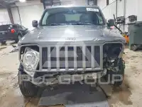 2012 Jeep LIBERTY фото