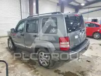 2012 Jeep LIBERTY фото