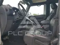 2012 Jeep WRANGLER фото