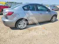 2012 Mazda 3 photo