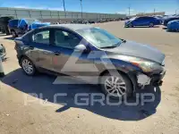 2012 Mazda 3 photo