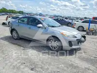 2012 Mazda 3 фото