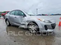 2012 Mazda 3 photo