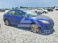2012 Mazda 3 photo