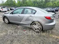 2012 Mazda 3 photo