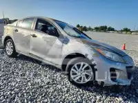2012 Mazda 3 photo